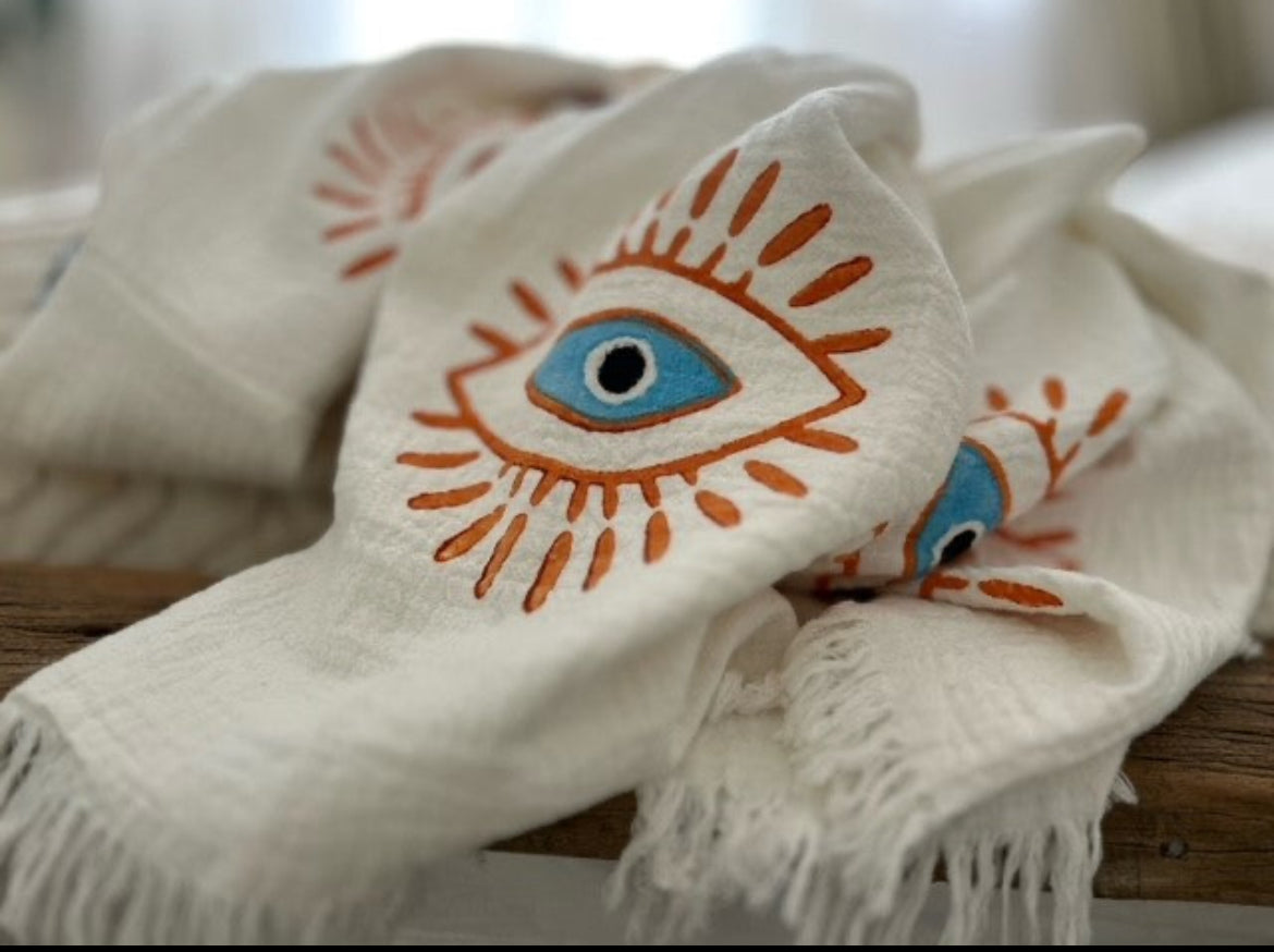 Organic Kimono in White with Orange & Blue Eye: Short
