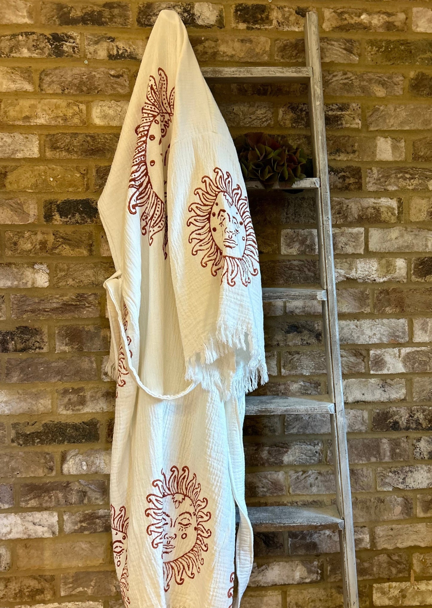 White with Terracotta Sun Kimono Robe: Full Length
