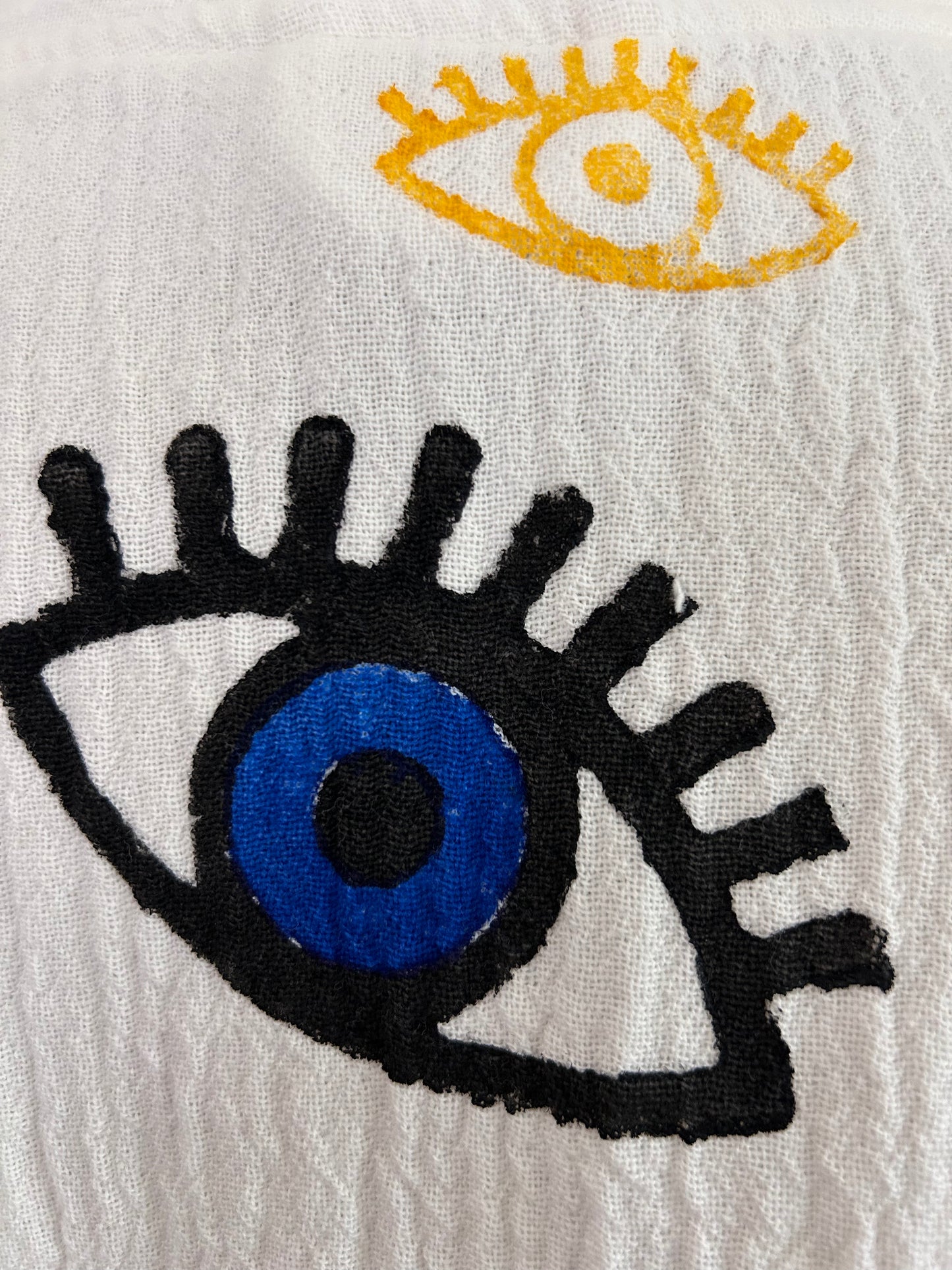 Organic Kimono in White with Mini Eye: Short